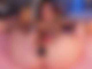 Live cam show with Jess-Lui - Student on Camversity