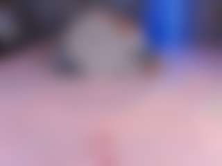 Live cam show with Jess-Lui - Flashing on Hubzter Live