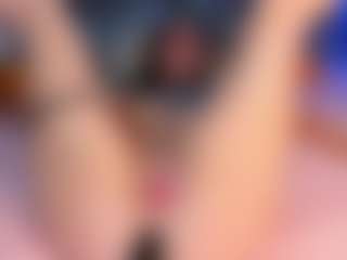 Live cam show with Jess-Lui - College on Camsoda