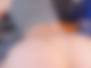 Live cam show with Jess-Lui - Brown Hair Teen (18+) on chickslive.net