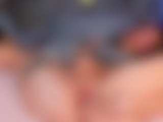 Jess-Lui's Live Sex Cam Show
