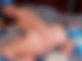 Jess-Lui's Live Sex Cam Show