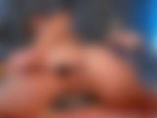 Jess-Lui's Live Sex Cam Show