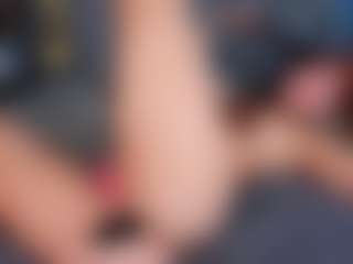 Jess-Lui's Live Sex Cam Show