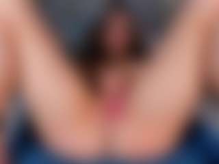 Jess-Lui's Live Sex Cam Show