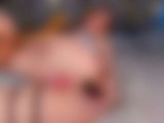Live cam show with Jess-Lui - Green Eyes on Camming Site