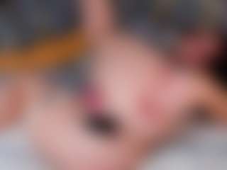 Live cam show with Jess-Lui - College on googirlz