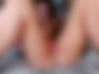 Live cam show with Jess-Lui - Athletic Small Tits on Big Tits