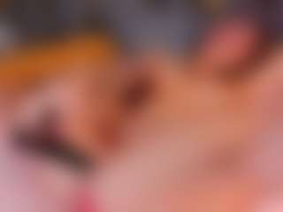 Live cam show with Jess-Lui - Flashing on fuck-show.com