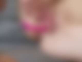 Show live cam dengan SosGirls - Bedroom di Camsoda