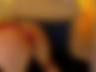 Live cam show with L U I S A H - Small Ass on parknlotfishbdy
