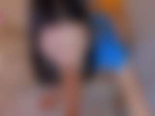 Live cam show with L U I S A H - Small Ass on Camsoda