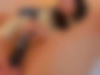 L U I S A H's Live Sex Cam Show