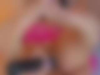 L U I S A H's Live Sex Cam Show