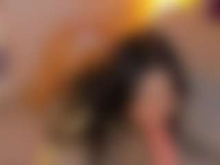 L U I S A H's Live Sex Cam Show