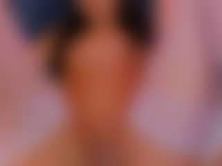 L U I S A H's Live Sex Cam Show