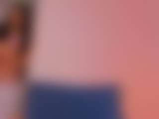 L U I S A H's Live Sex Cam Show