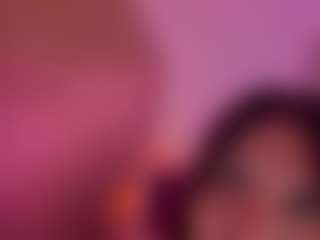 L U I S A H's Live Sex Cam Show