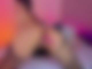 L U I S A H's Live Sex Cam Show