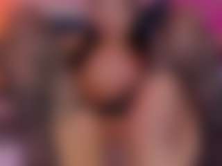 L U I S A H's Live Sex Cam Show