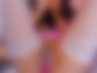 Live cam show with L U I S A H - Facial on parknlotfishbdy