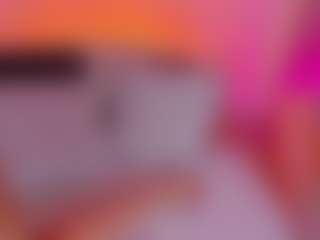 Live cam show with L U I S A H - White Lovense on Camsoda | colombia