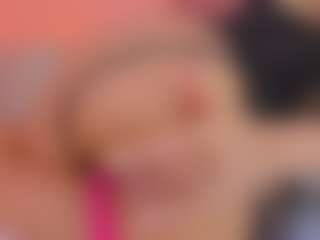 L U I S A H's Live Sex Cam Show