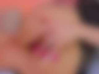 L U I S A H's Live Sex Cam Show