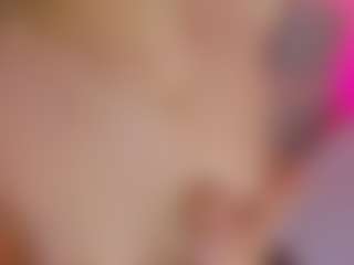 L U I S A H's Live Sex Cam Show