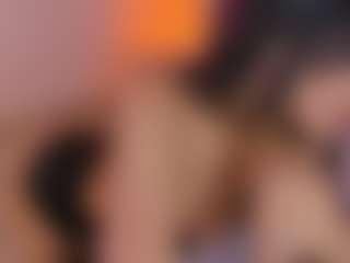 L U I S A H's Live Sex Cam Show