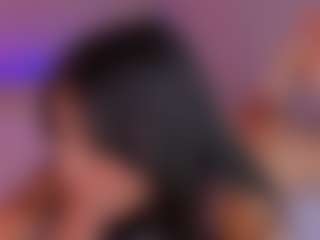 L U I S A H's Live Sex Cam Show