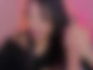 L U I S A H's Live Sex Cam Show