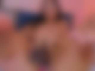 L U I S A H's Live Sex Cam Show