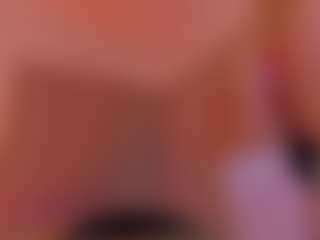 Live cam show with L U I S A H - Living Room on TastyBlacksLive