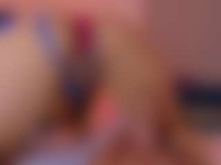 L U I S A H's Live Sex Cam Show