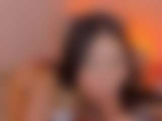 Live cam show with L U I S A H - Small Ass on https://playwithruby.com