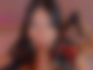 L U I S A H's Live Sex Cam Show