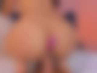 L U I S A H's Live Sex Cam Show