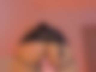 L U I S A H's Live Sex Cam Show