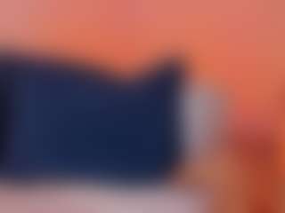 L U I S A H's Live Sex Cam Show