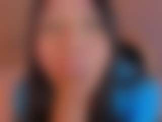 L U I S A H's Live Sex Cam Show
