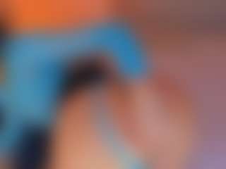 L U I S A H's Live Sex Cam Show