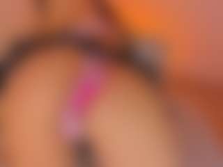 L U I S A H's Live Sex Cam Show