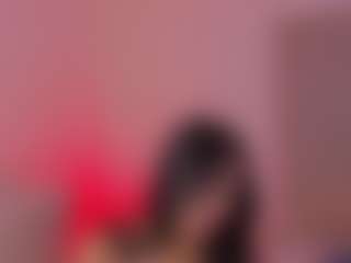Live cam show with L U I S A H - Control on xxxlivecams.org