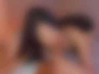 Live cam show with L U I S A H - Petite Young Adult on CSO-WL