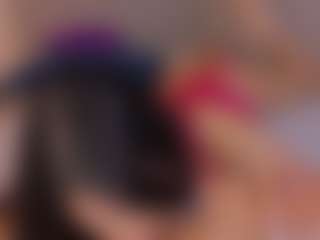 L U I S A H's Live Sex Cam Show