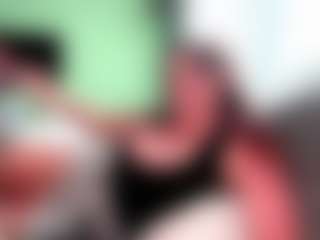 Live cam show with MyPhoenix - Living Room on Dare Cams