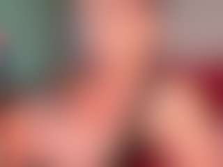 Live cam show with MyPhoenix - Fingering MILF on CSO-WL