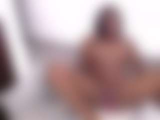 Live cam show with AshlyFoxx1 - Ebony on slutload | colombia