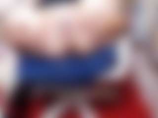 Live cam show with dalila-milf - Erotic Dance on madthumbs